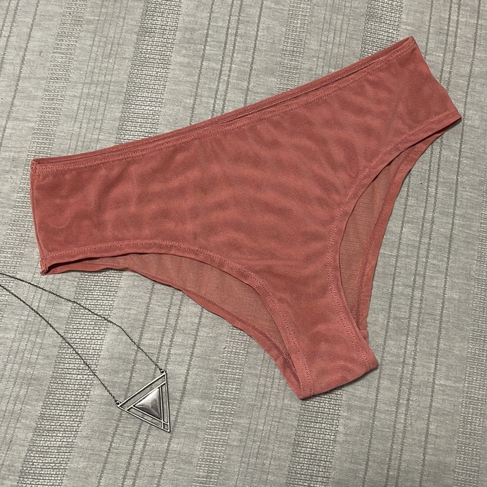 BOOTAY BAG | Women’s Earth Toned Red Cheeky Panties Size Medium